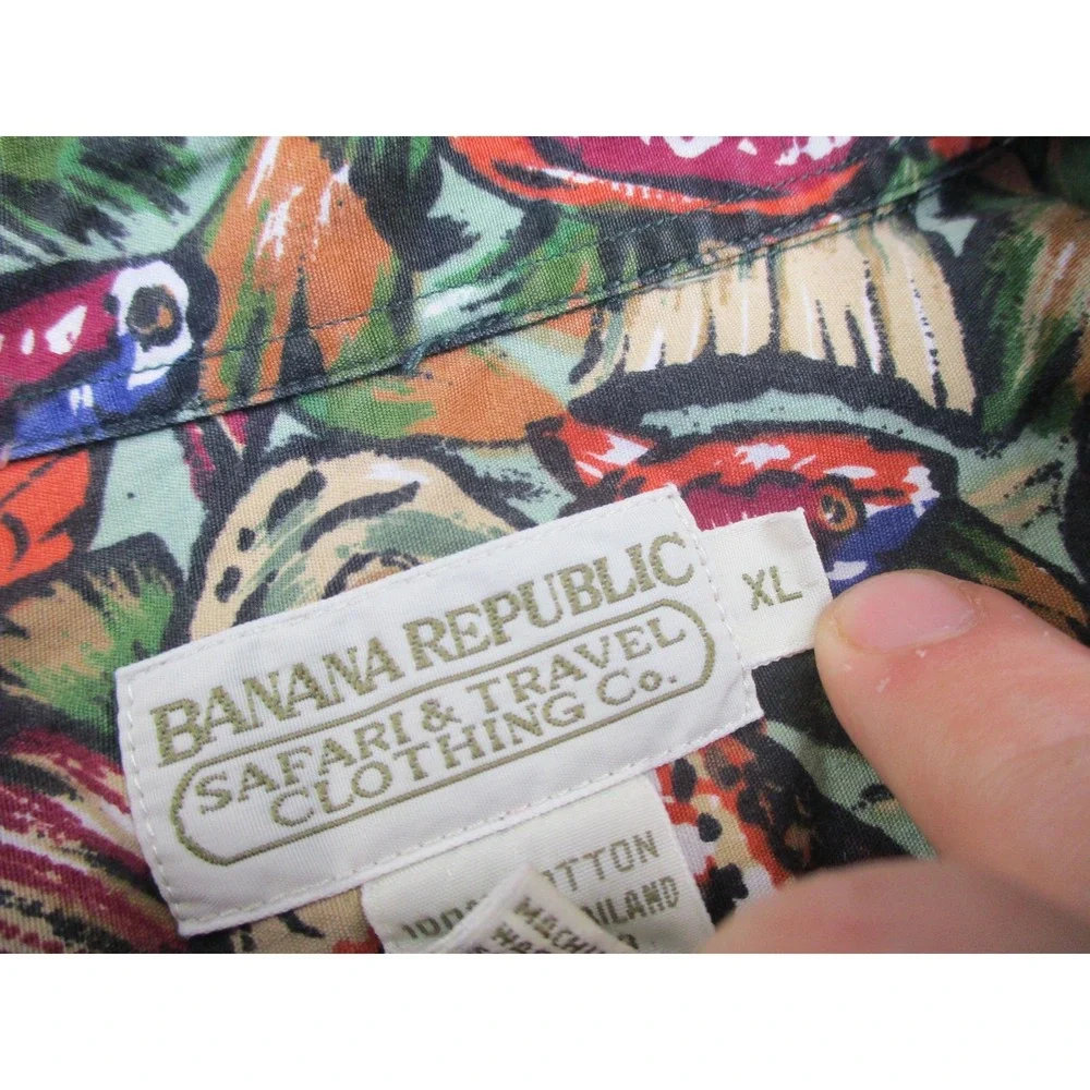Vintage Banana Republic Shirt Mens XL Fish Print Safari Travel Short Sleeve 90s